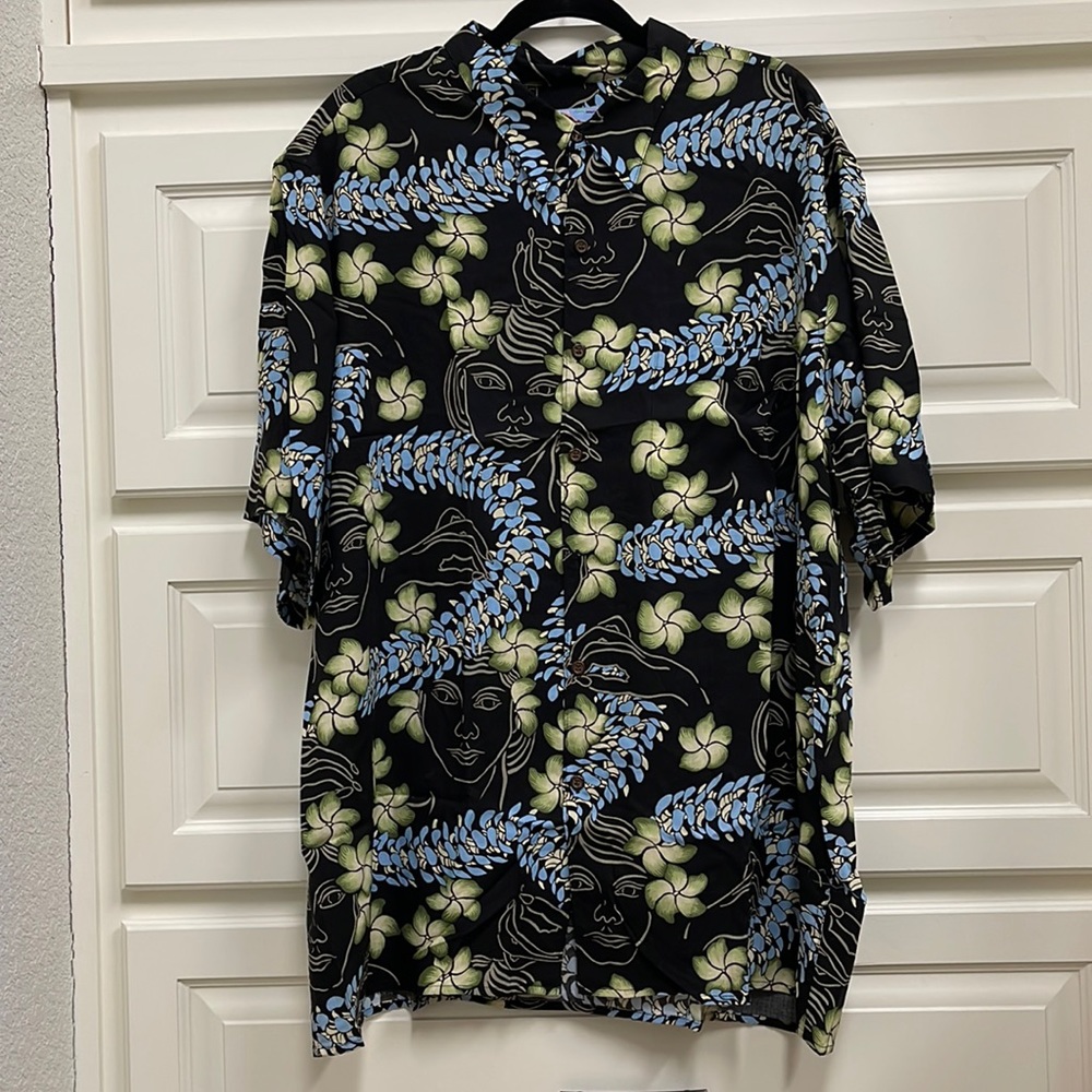 Reyn Spooner black Hawaiian shirt, men’s XXL, like new
